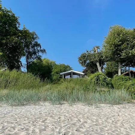 True Atmosphere With Sea View And Idestrup