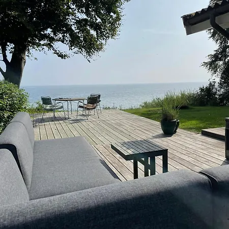 True Atmosphere With Sea View And *