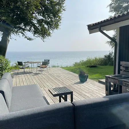 True Atmosphere With Sea View And *