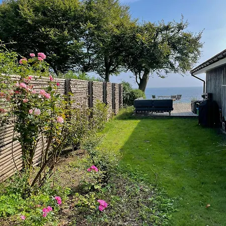 True Atmosphere With Sea View And Idestrup